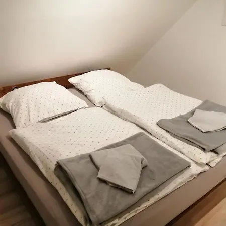 Mit Badezuber Und Aussendusche Feriehus *